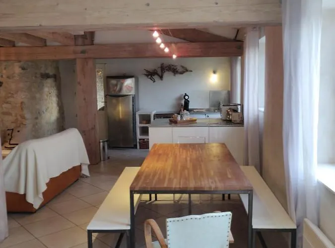 Nyaraló La Closerie De La Ceze *