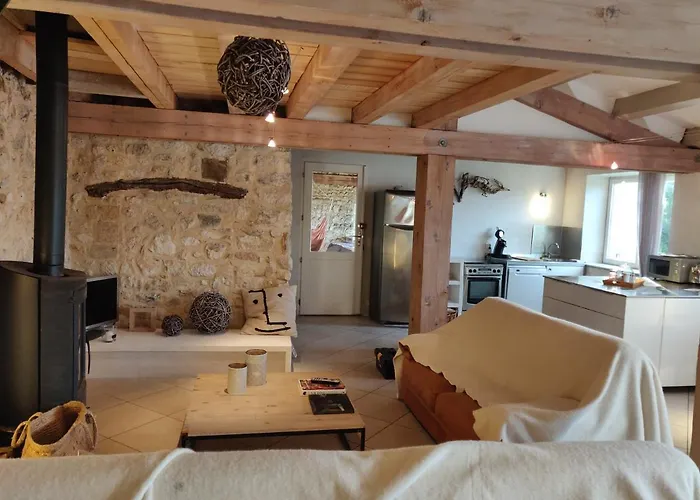 Nyaraló La Closerie De La Ceze *